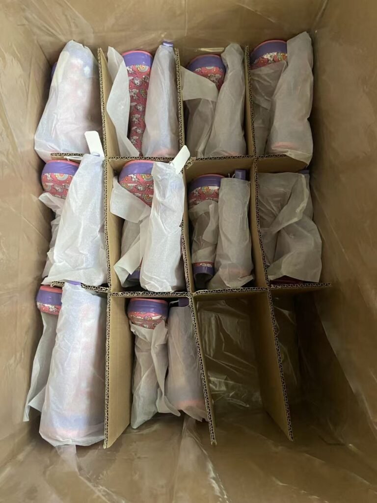 bulk rubber boots packed for export