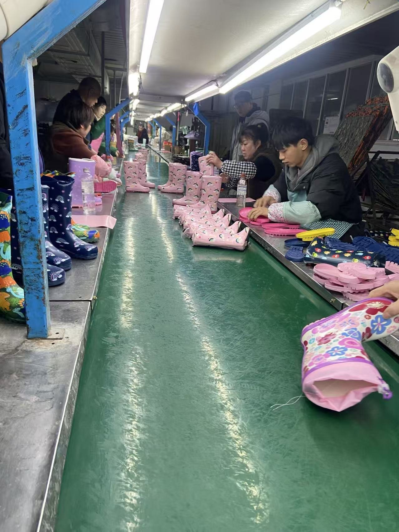 rubber boot component forming during production